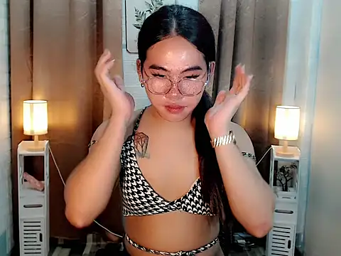asian_slutt143 webcam