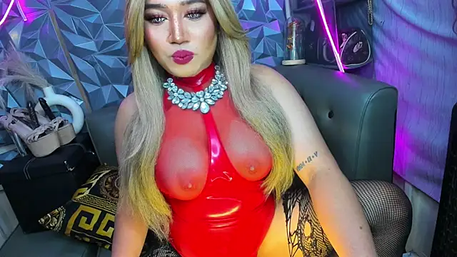 DOMINANT_10inchsCOCK webcam