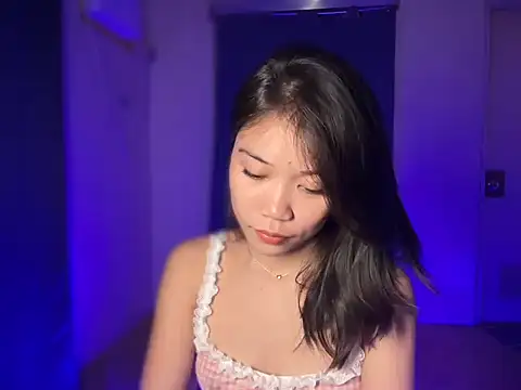 lovely_amara19 webcam