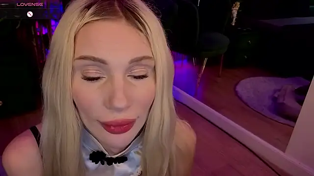 BarbieKara webcam