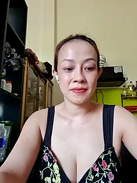 Baby-bigboobs2026 webcam