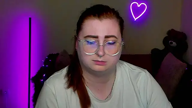 Alicia_love00 webcam