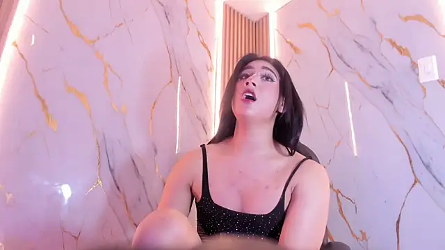 Marian_Cristal webcam