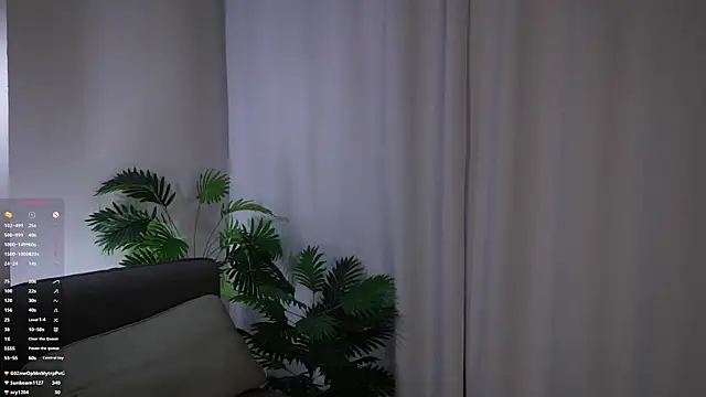 ClarineCasebolt webcam