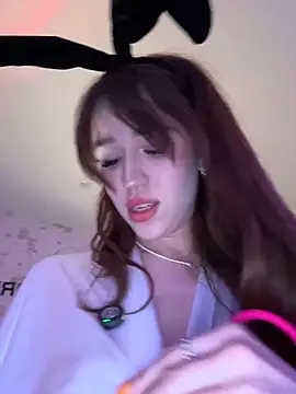 vse_crazy - Vse_crazy's free webcam - UK Sex Cams