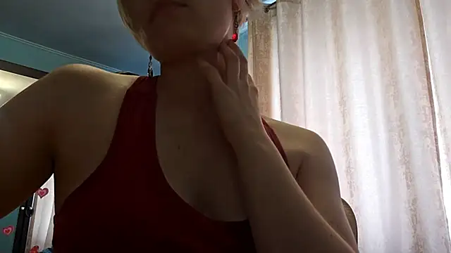 LunariaNicole webcam