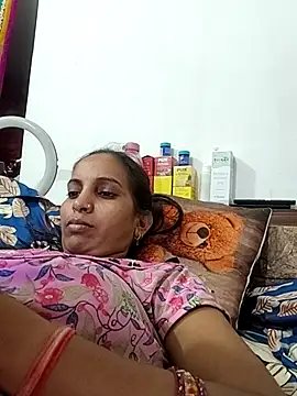 Sexy-Kavya2 webcam