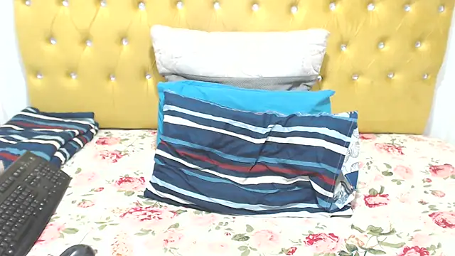 BubbleGumBADAss webcam