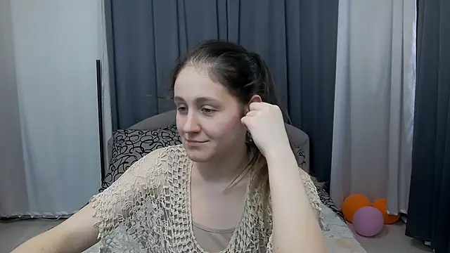 Holliy_Cooper webcam