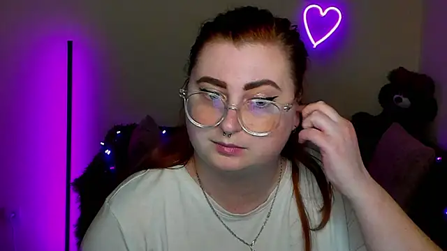 Alicia_love00 webcam