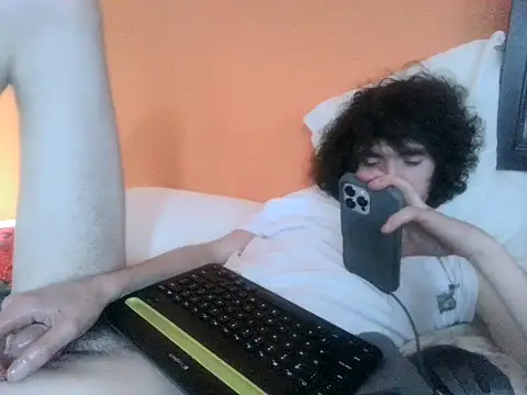 Teddy4420 webcam