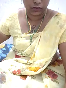 sweetqueen143 webcam