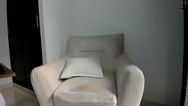 zarina_coleman webcam