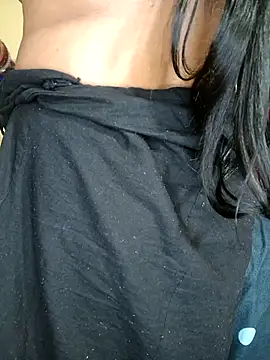INDIANDESIMATURE live sex cam