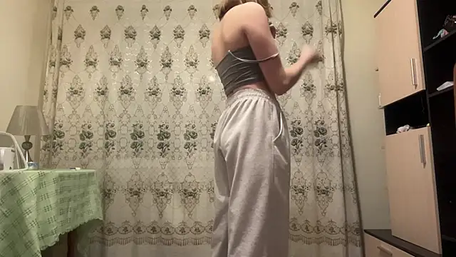 AquilineOrites webcam