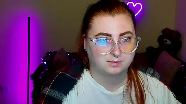 Alicia_love00 webcam