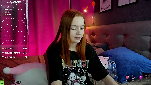 Lesi_Moonie01 webcam