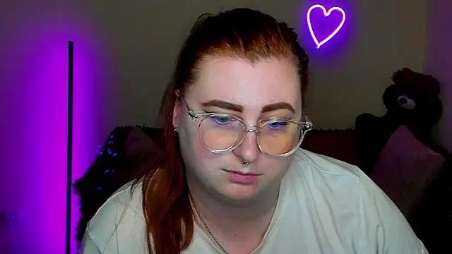 Alicia_love00 webcam