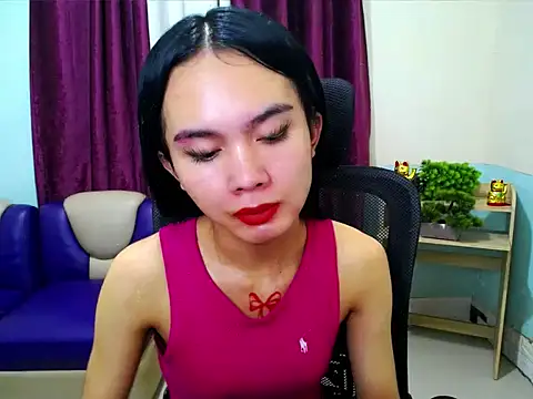 devine_goddess webcam