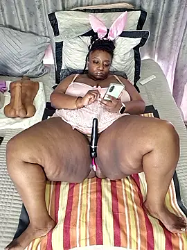 thickianarider - ThickianaRider's free webcam - UK Sex Cams