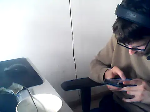 DesertedMonoxide webcam