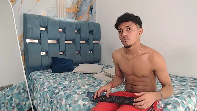 DIAMOND_BLACKS webcam