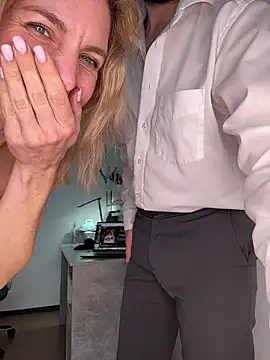 Lovebackground webcam