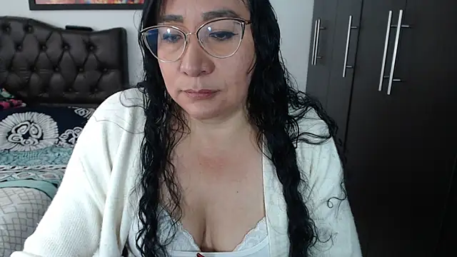 Grace_mature_milf webcam