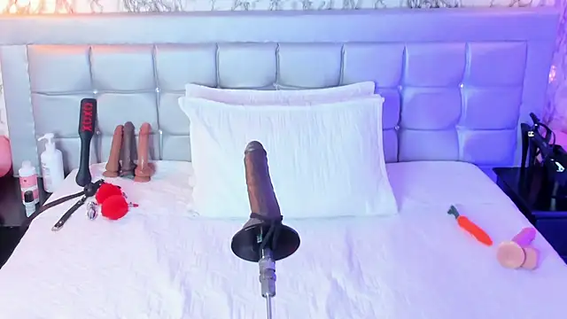 MELODYY_SWEET webcam