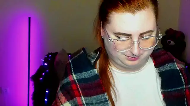 Alicia_love00 webcam