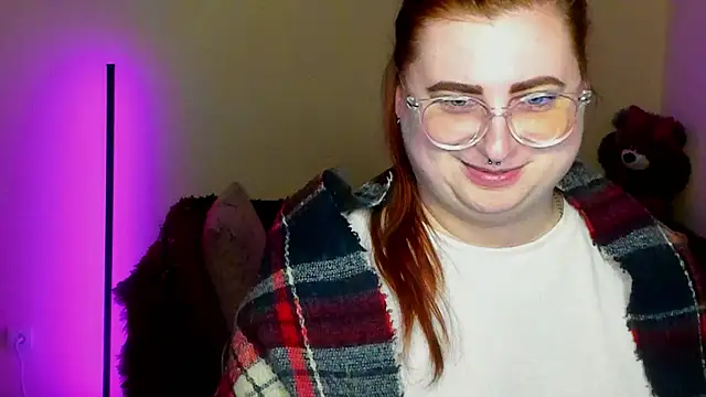 Alicia_love00 webcam