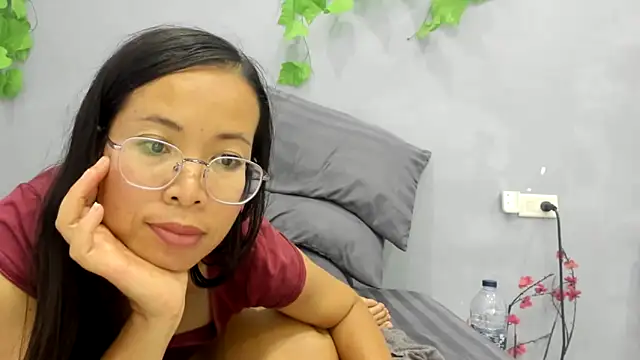 loveley_jenny - Loveley_jenny's free webcam - UK Sex Cams