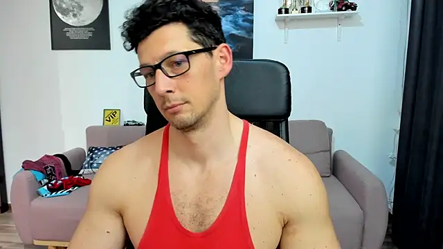 brutusk08 - BrutusK08's free webcam - UK Sex Cams