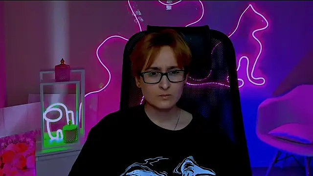 lixeluna - LixeLuna's free webcam - UK Sex Cams