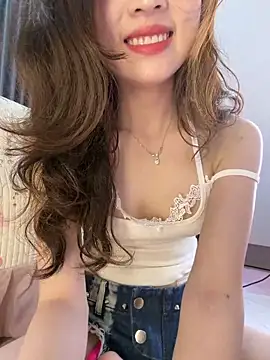 美女meimei_x在线直播