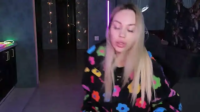 Blckmirrorr live sex cam