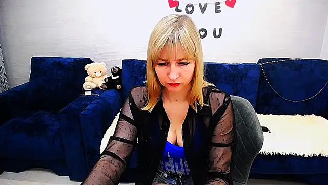 Incredible_Ariela webcam