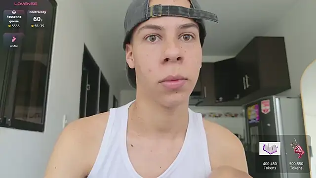 grey___27 - Grey___27's free webcam - UK Sex Cams