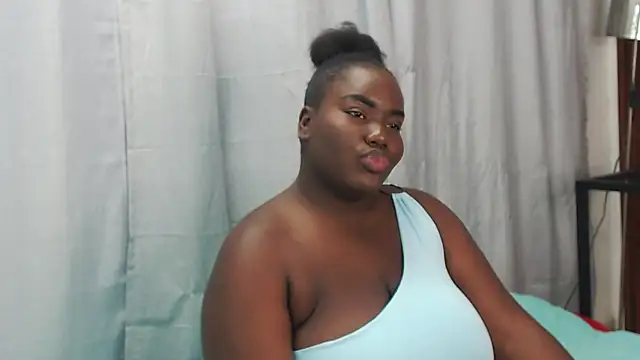 sophie_blake1 webcam