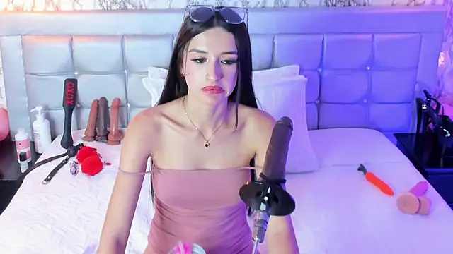 MELODYY_SWEET webcam