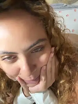 Chloe_Leaozinho webcam