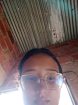 naughty_girl_hot_ webcam