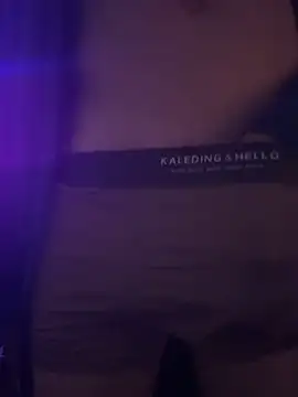 magic_man1085 webcam