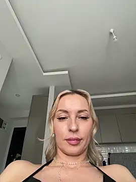 vikabunny1 - VikaBunny1's free webcam - UK Sex Cams