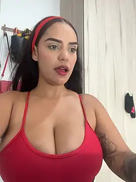 Sara-77 webcam