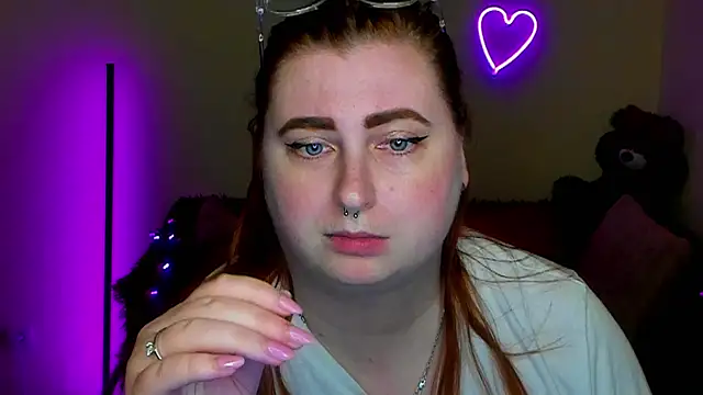 Alicia_love00 webcam