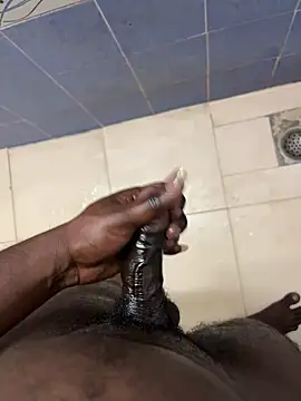 Crazyworldqueenking webcam