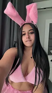 LilMisIndianx webcam