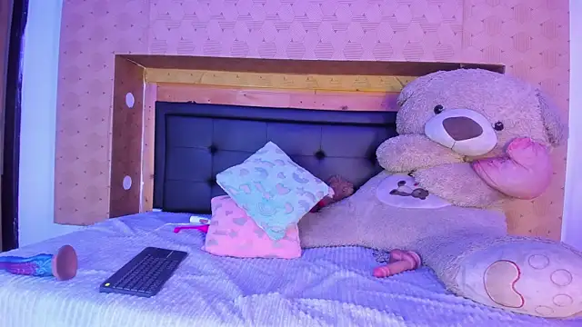 Samantha_Blaze1 webcam