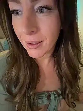 ChristinaSiemone live sex cam